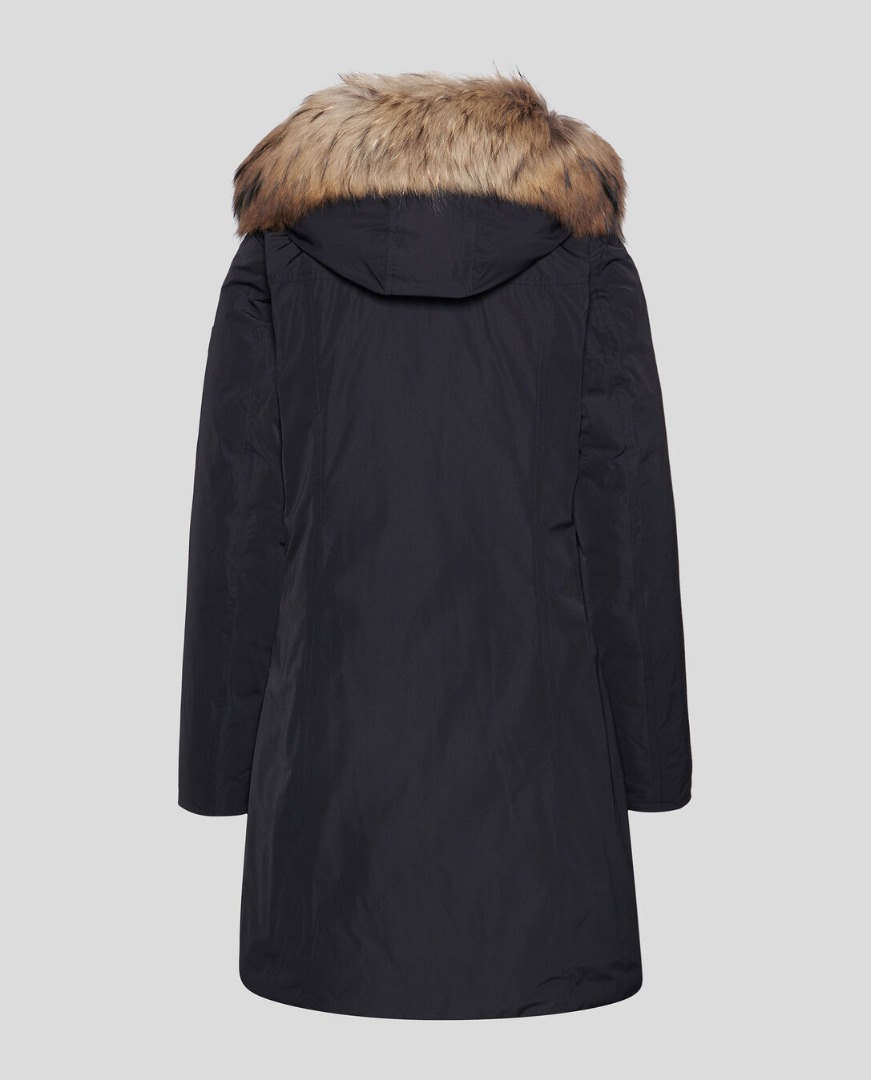 W's modern shop vail coat